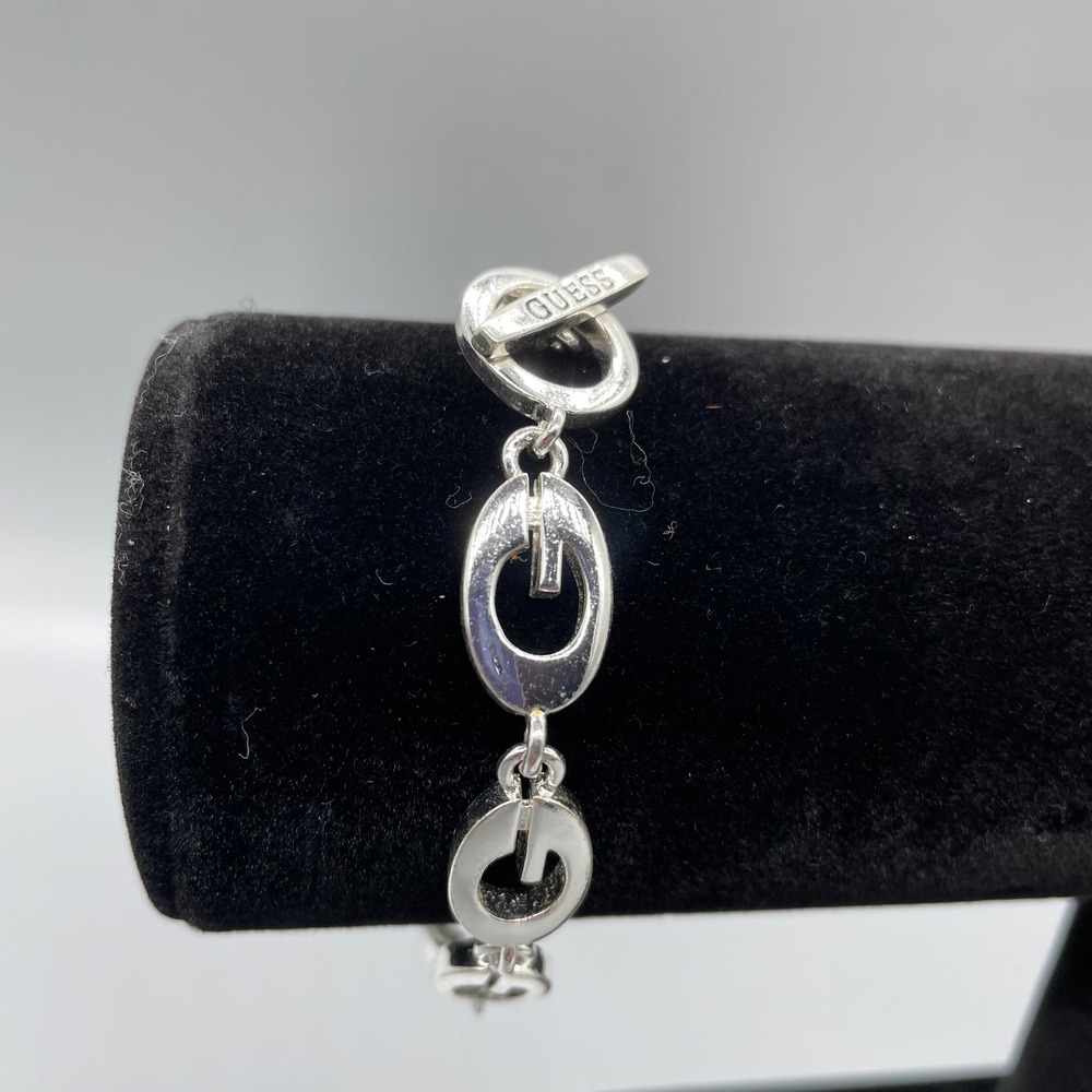Guess Silver Tone G Logo Link Bracelet Toggle Clasp Y2K Style 7.5 Inch